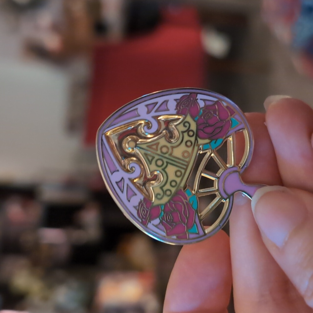 HTF Stained Glass 🪭Fan 'Princess Aurora' Pin - ONLY SOLD At Shanghai Disneyland